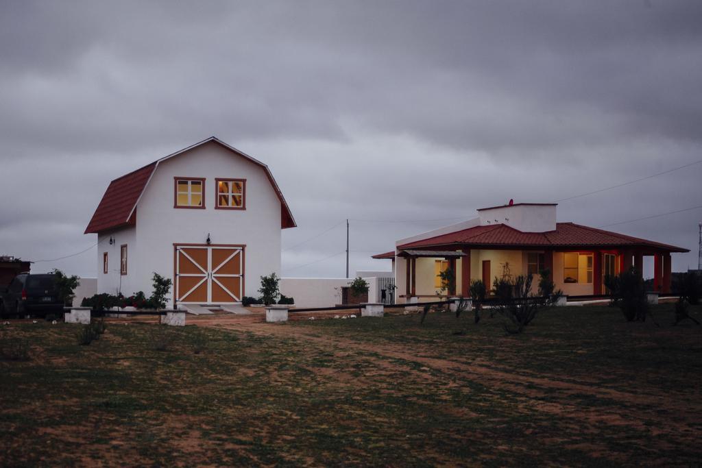 Little Nest En Rancho El Rossinyol Pensionat Valle de Guadalupe Exteriör bild